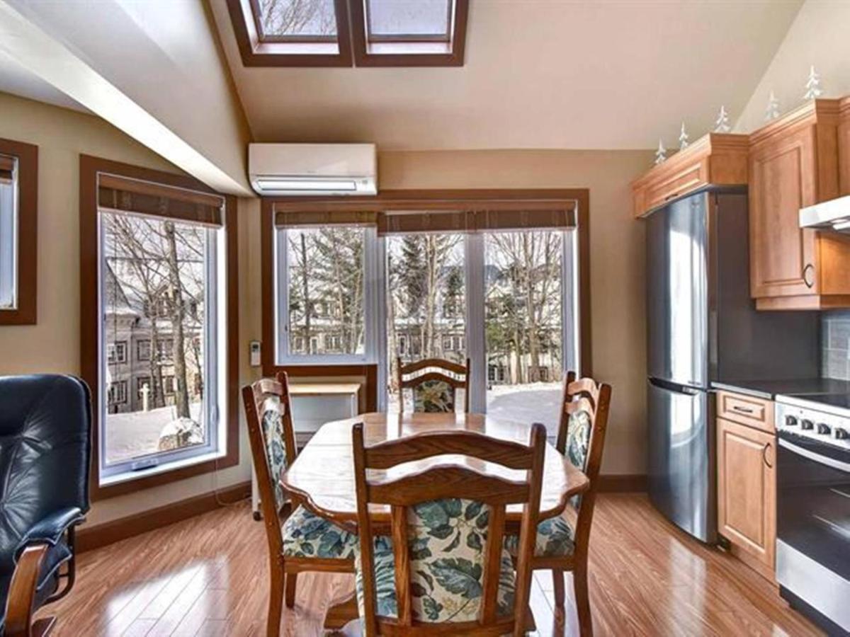 Bright Condo Near The Lake By Globalstay Mont-Tremblant Extérieur photo